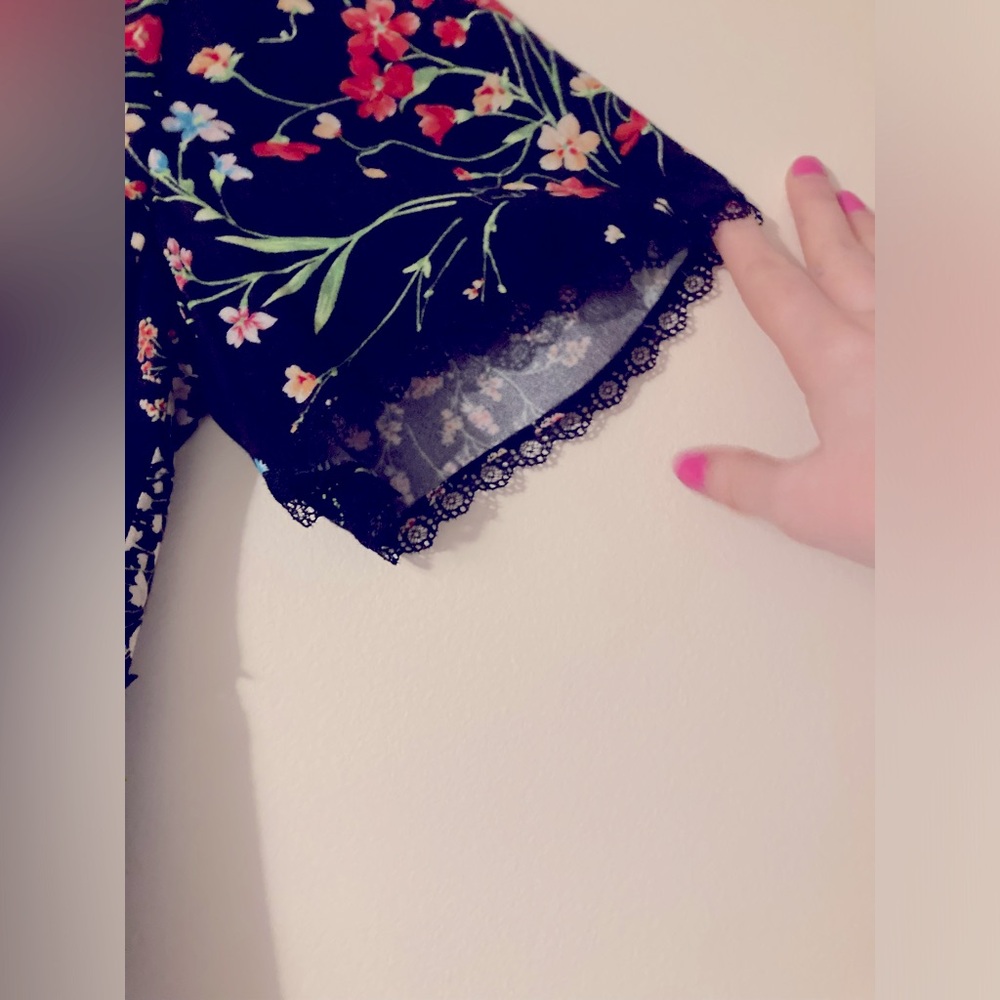 Alice and Olivia Black Floral Lace Dress Size 4 Cottage Romantic Spring Dress - Picture 6 of 11